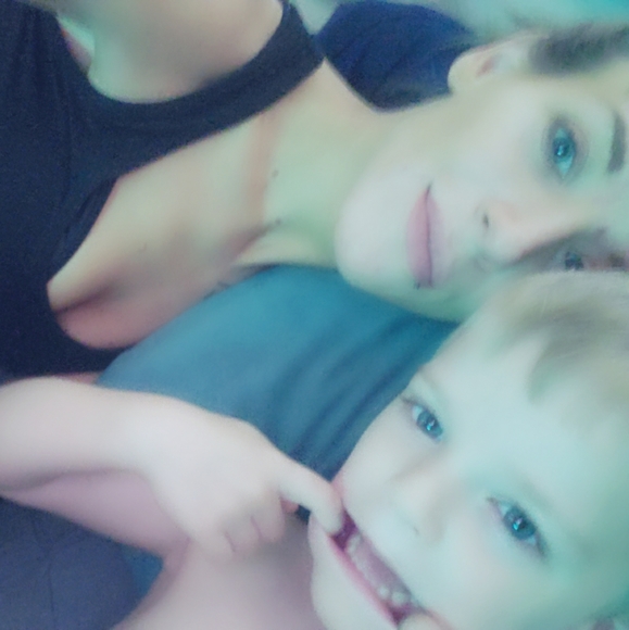 Meet your Posher, Kelyn - Picture 5 of 6